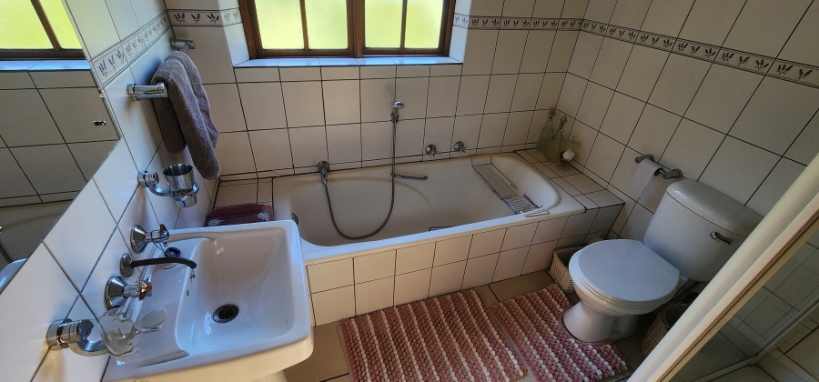 4 Bedroom Property for Sale in Swellendam Western Cape
